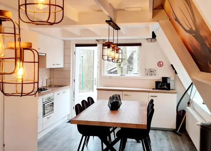 샬레 Les Jardins De 더뷔